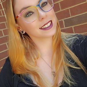 Meet your Posher, Erica